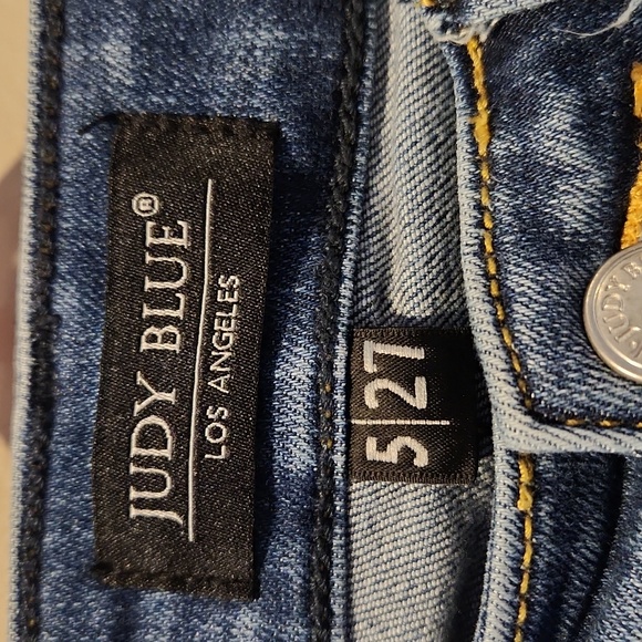 Judy Blue Light Blue Slim Fit Jeans 5/27 - Picture 2 of 8